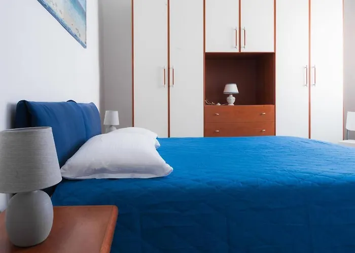 아파트 Turati Apartment: Seaside-center